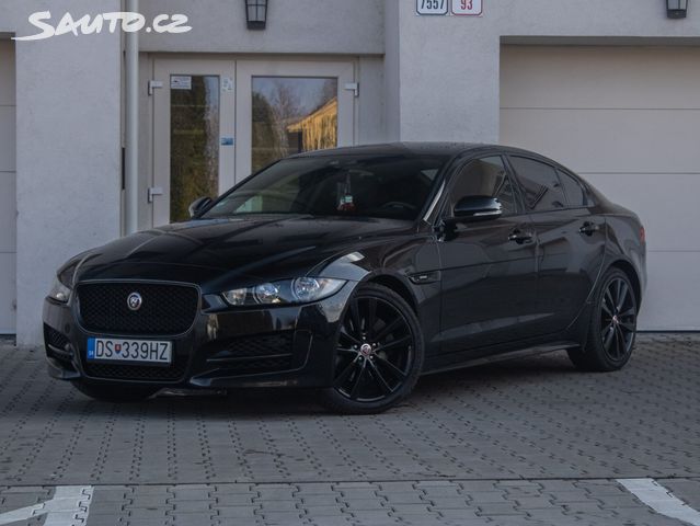 Jaguar XE